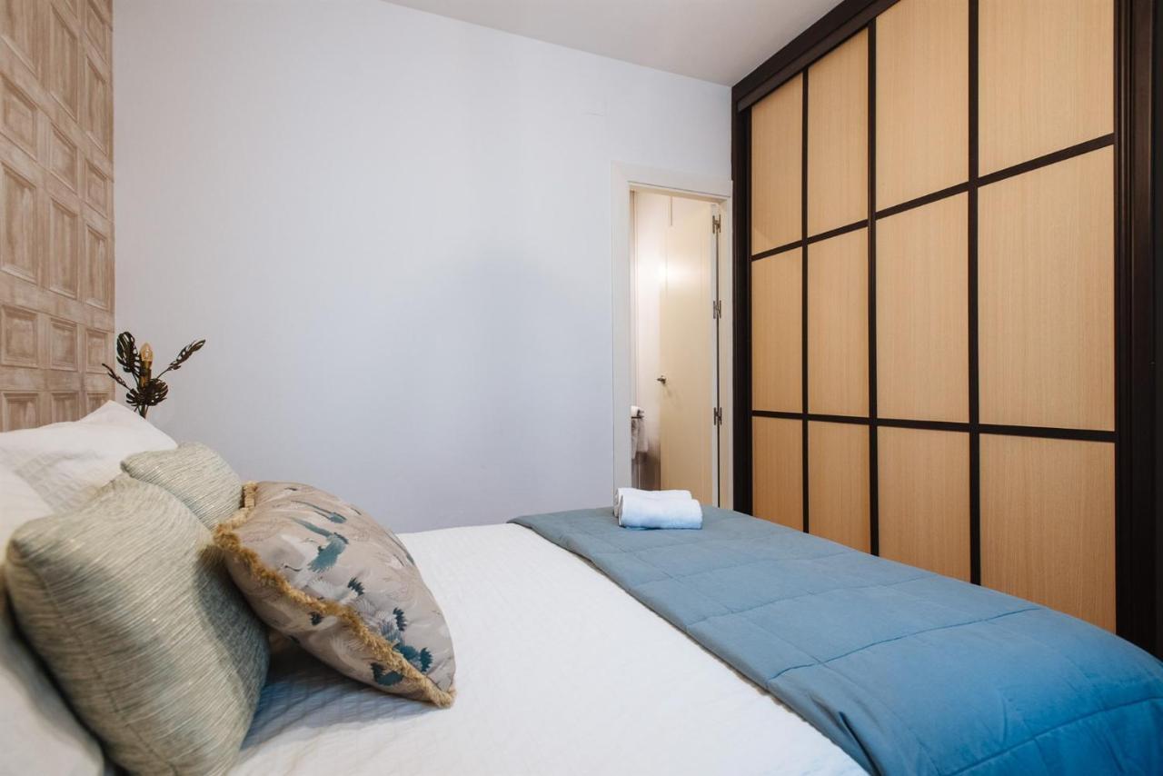 Magno Apartments Feijóo Sevilla Exterior foto