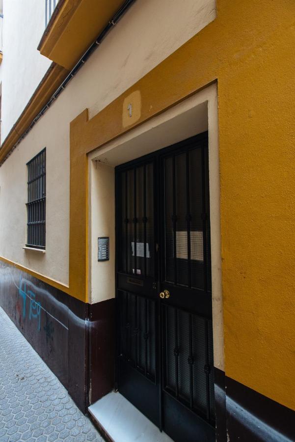 Magno Apartments Feijóo Sevilla Exterior foto